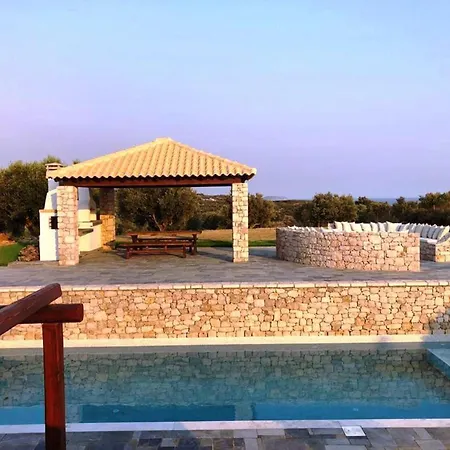 Villa Kbel Sea View Private Pool Sleeps8 Garden Foiníki