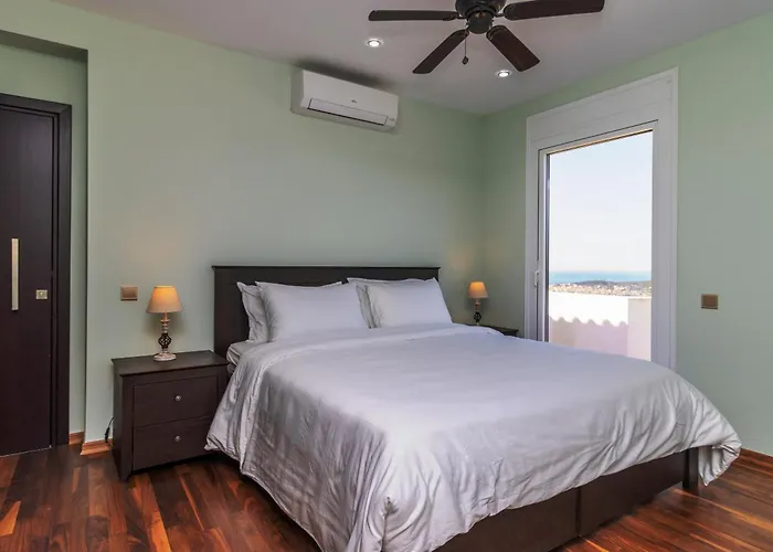 Kbel Sea View Private Pool Sleeps8 Garden * Foiníki