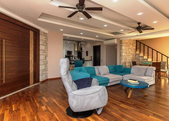 Kbel Sea View Private Pool Sleeps8 Garden 빌라 Foiníki